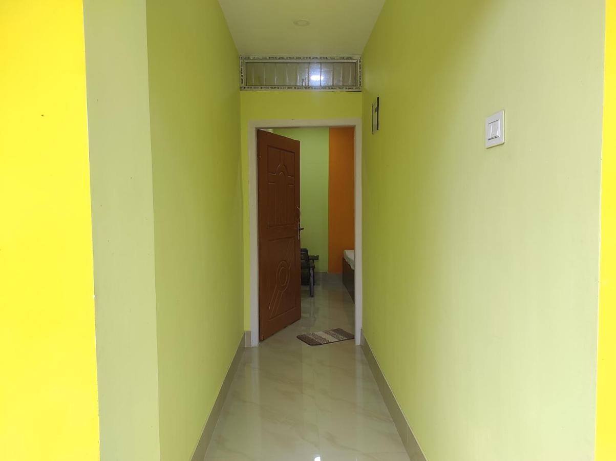 Hotel Sk Lodge Near Guwahati Airport Kültér fotó