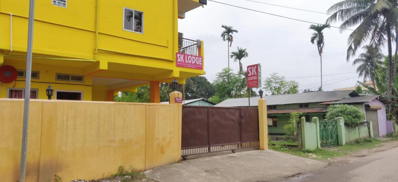 Hotel Sk Lodge Near Guwahati Airport Kültér fotó