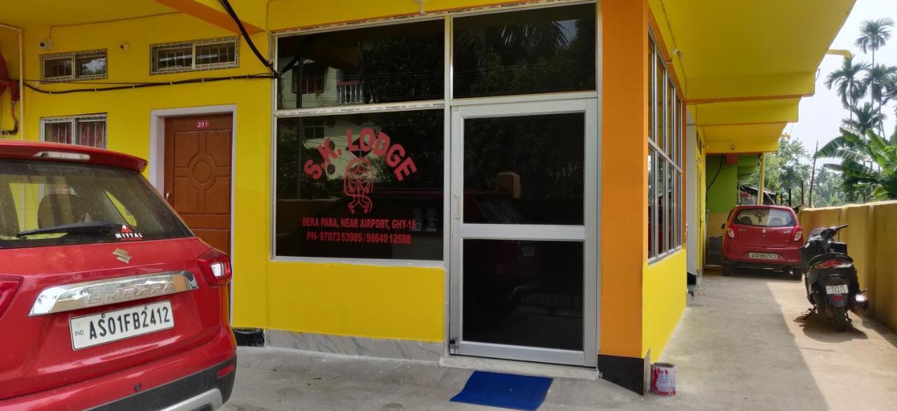 Hotel Sk Lodge Near Guwahati Airport Kültér fotó