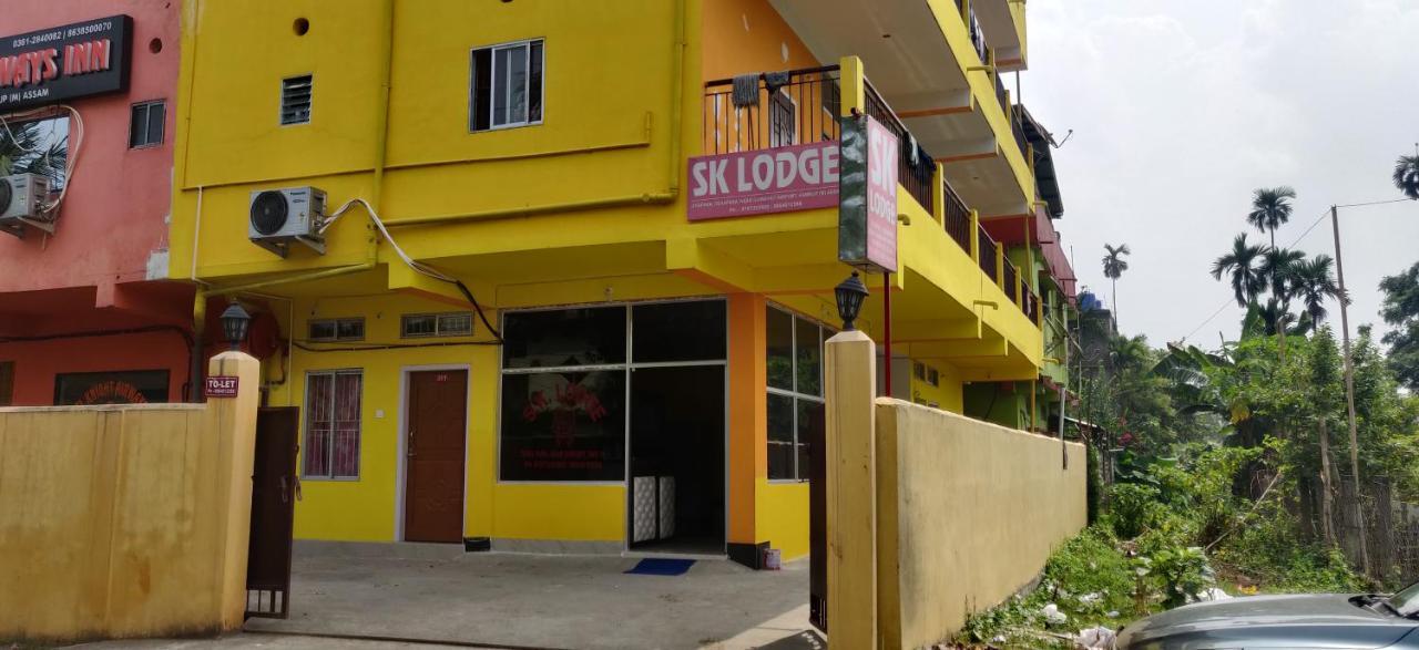 Hotel Sk Lodge Near Guwahati Airport Kültér fotó